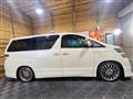 2009 Toyota Vellfire