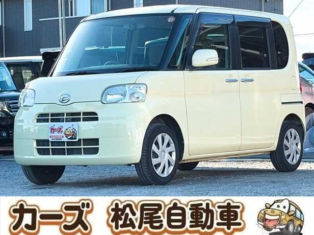 2011 Daihatsu Tanto