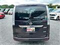 2013 Nissan Serena