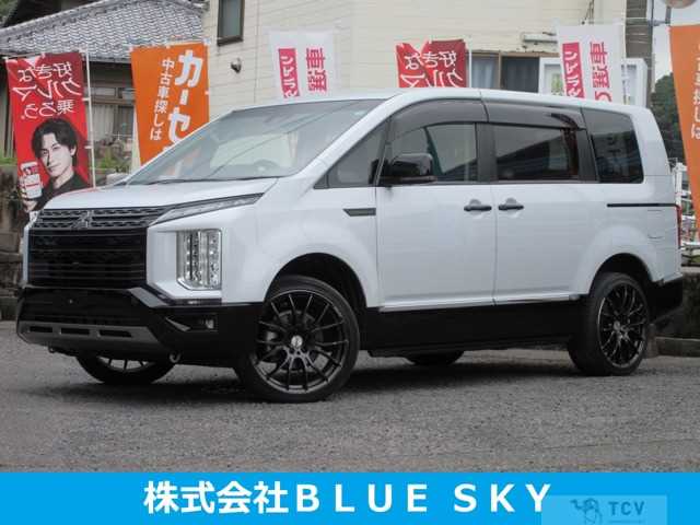 2024 Mitsubishi Delica D5