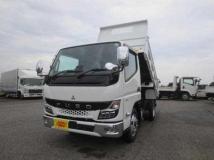 2025 Mitsubishi Canter