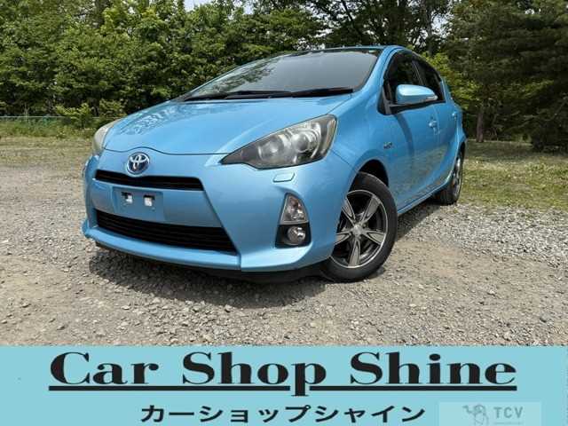 2013 Toyota AQUA