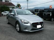 2016 Mazda Demio