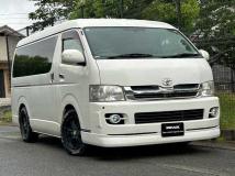 2009 Toyota Hiace Van