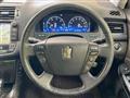 2009 Toyota Crown Hybrid