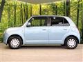 2005 Daihatsu Miragino