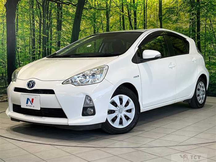 2012 Toyota AQUA