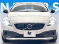 2017 Volvo V40