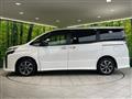 2021 Toyota Voxy