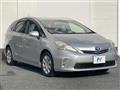 2013 Toyota PRIUS α