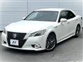 2014 Toyota Crown Hybrid