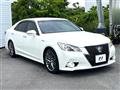 2014 Toyota Crown Hybrid