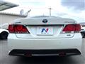 2014 Toyota Crown Hybrid