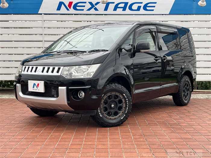 2013 Mitsubishi Delica D5