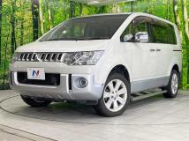 2014 Mitsubishi Delica D5