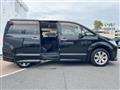 2011 Mitsubishi Delica D5