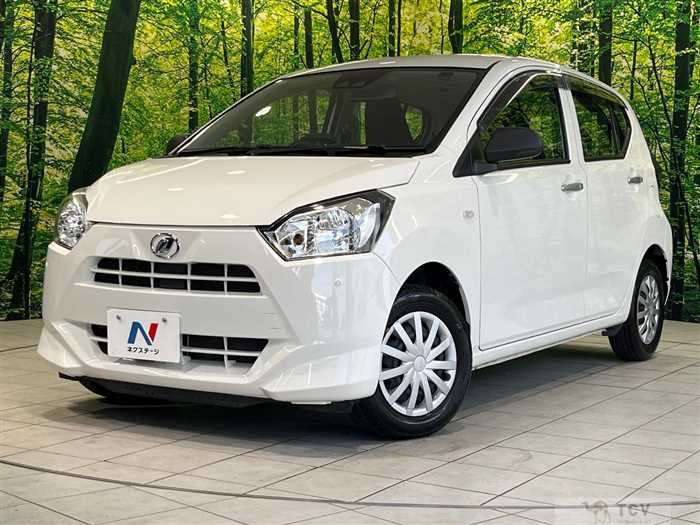 2019 Daihatsu Mira Es