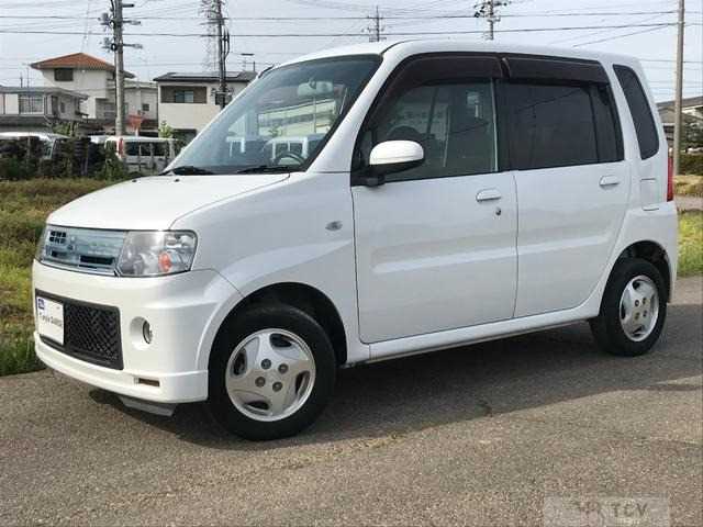 2012 Mitsubishi Toppo