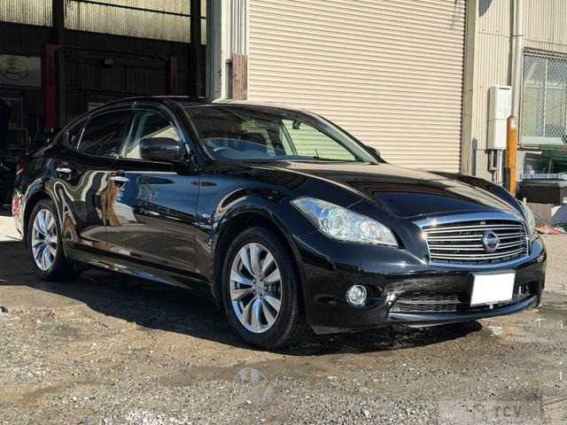 2014 Nissan Fuga
