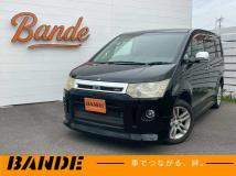 2009 Mitsubishi Delica D5