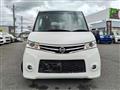 2009 Nissan ROOX