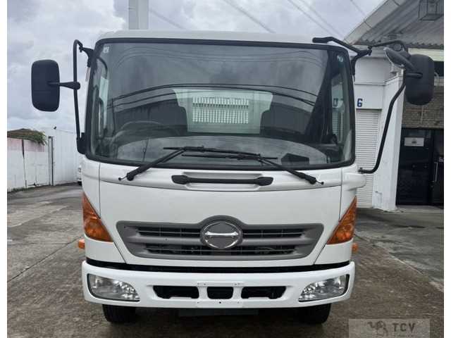 2011 Hino Hino Others