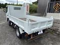 2016 Mitsubishi Canter