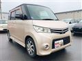 2010 Nissan ROOX