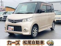 2010 Nissan ROOX