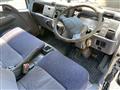 2005 Mitsubishi Canter