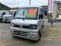 2010 Nissan Clipper Van