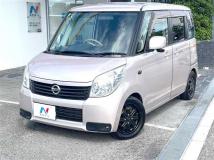 2011 Nissan ROOX