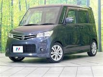 2011 Nissan ROOX