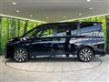 2022 Toyota Voxy