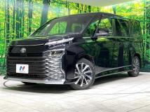 2022 Toyota Voxy
