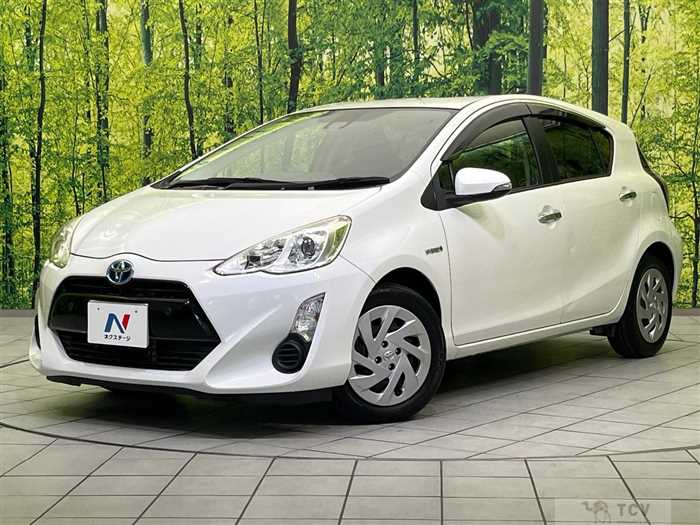 2016 Toyota AQUA