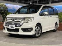 2013 Honda Step WGN