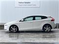 2018 Volvo V40