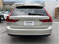 2017 Volvo V90