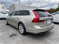 2017 Volvo V90