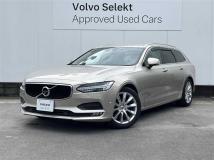2017 Volvo V90