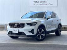 2022 Volvo XC40