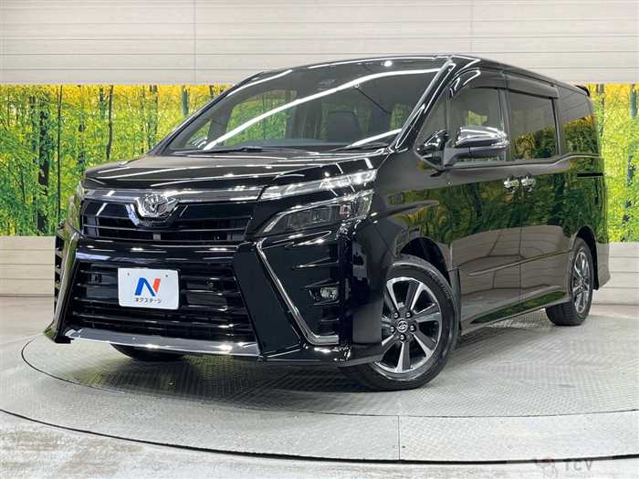 2021 Toyota Voxy