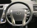 2015 Toyota PRIUS α