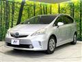 2013 Toyota PRIUS α
