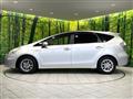 2013 Toyota PRIUS α