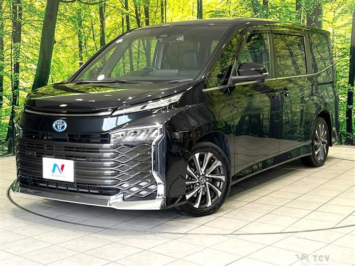 2022 Toyota Voxy