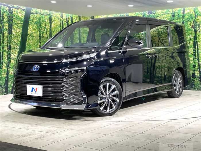 2025 Toyota Voxy