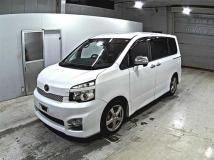 2010 Toyota Voxy