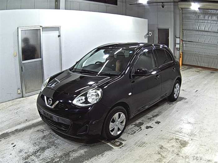 2017 Nissan March